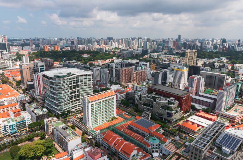  Your Retirement Guide: 8 Best Singapore REITs to Buy Now