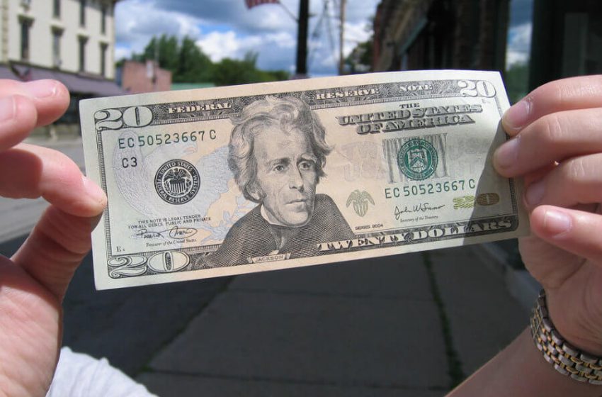  Save To have an Emergency Fund vs. Pay Off Credit Card Debt: What's the Right Move? – Credit Sesame