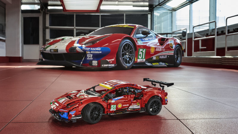  Lego Technic adds a 1,677-piece Ferrari 488 GTE kit to its portfolio