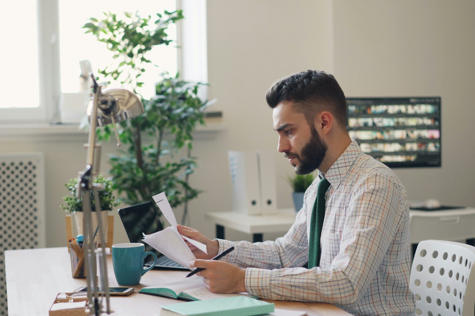 Read more about the article How to Read Your Credit Report, Section by Section
